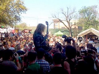 First stop, the Spin magazine party. Hot Leg brought it big time. The drummer Darby was quite a nice chap!