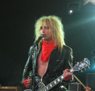 3370864623_f779e35203-nylonblogs